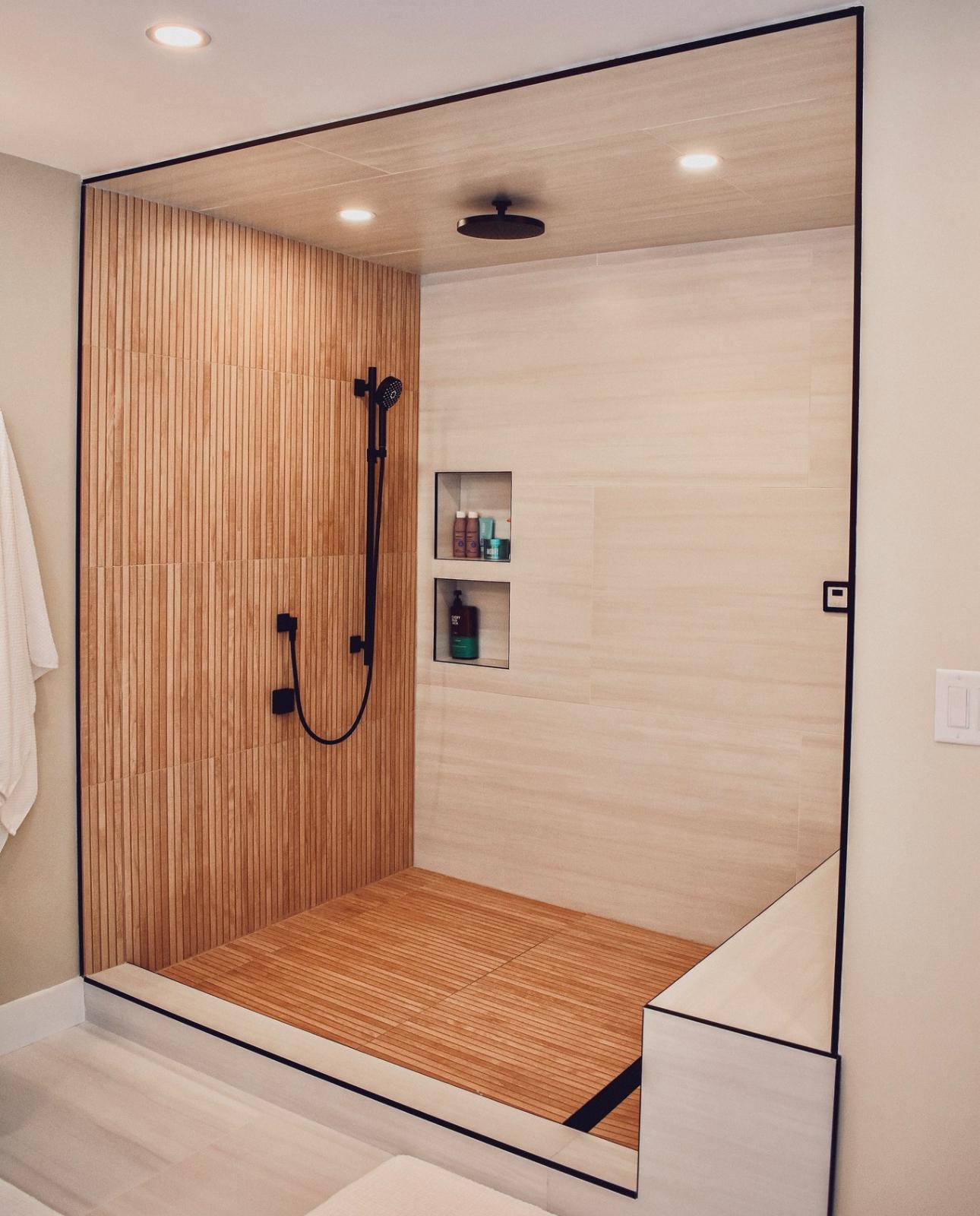 Hello, dream bathroom!