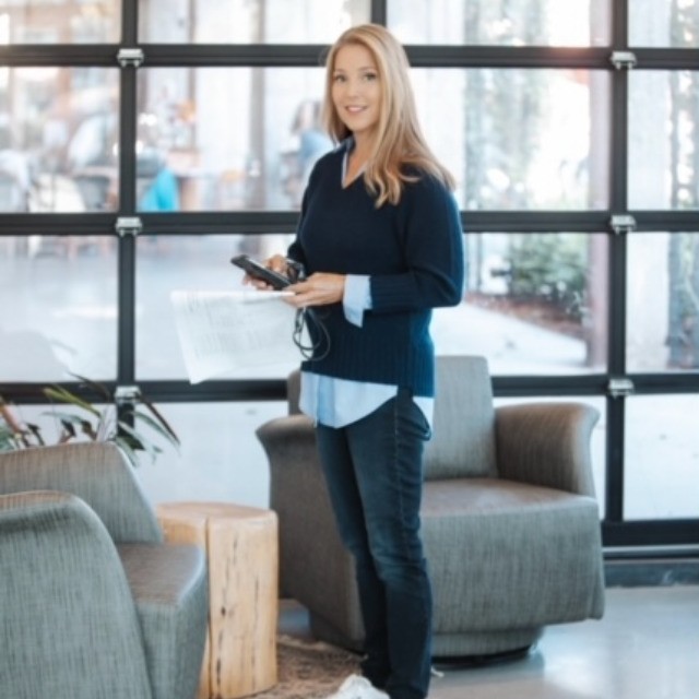 Julie Upton-1