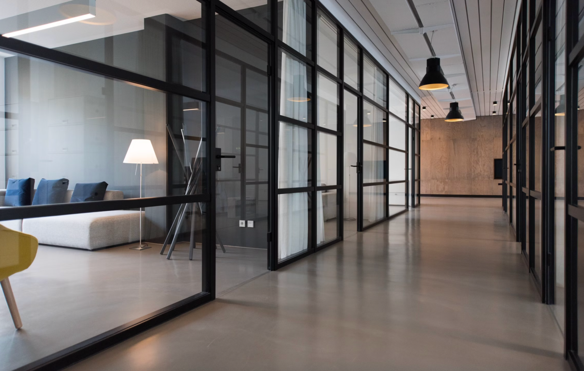 Medium size New York office remodel